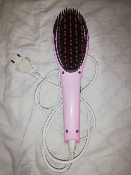 Расчёска выпрямитель