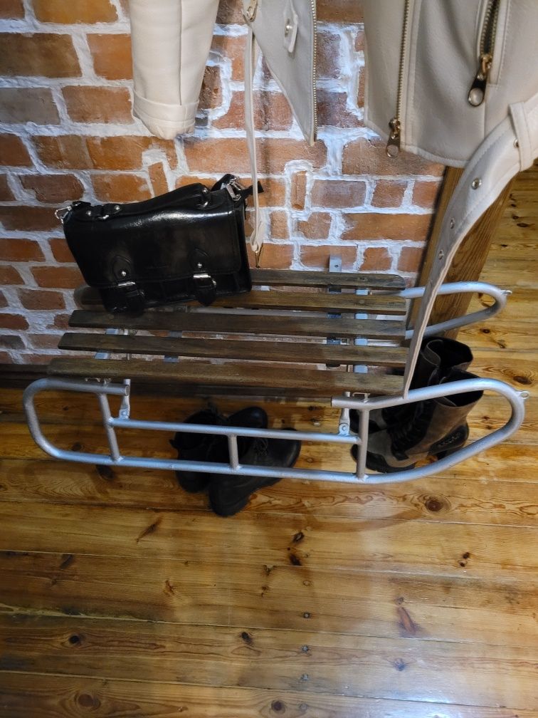 Sanki Wieszak na ubrania półka ławeczka szafka retro rustykalna