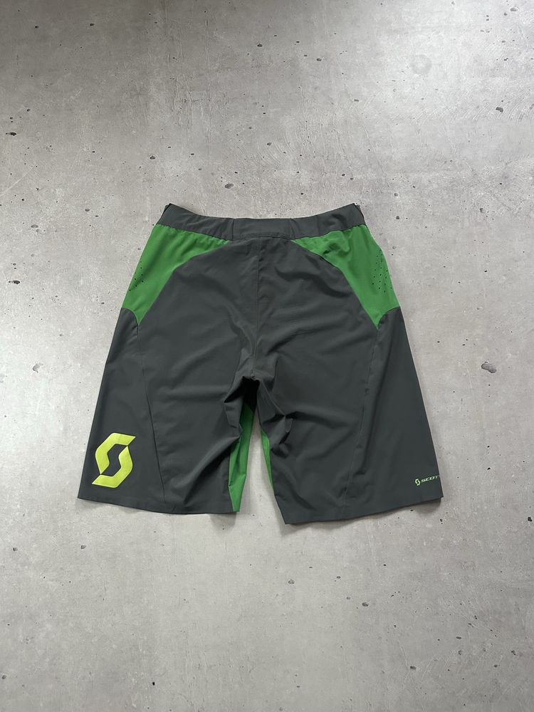 Scott concept ligthweigth race shoets original вело спортивні шорти