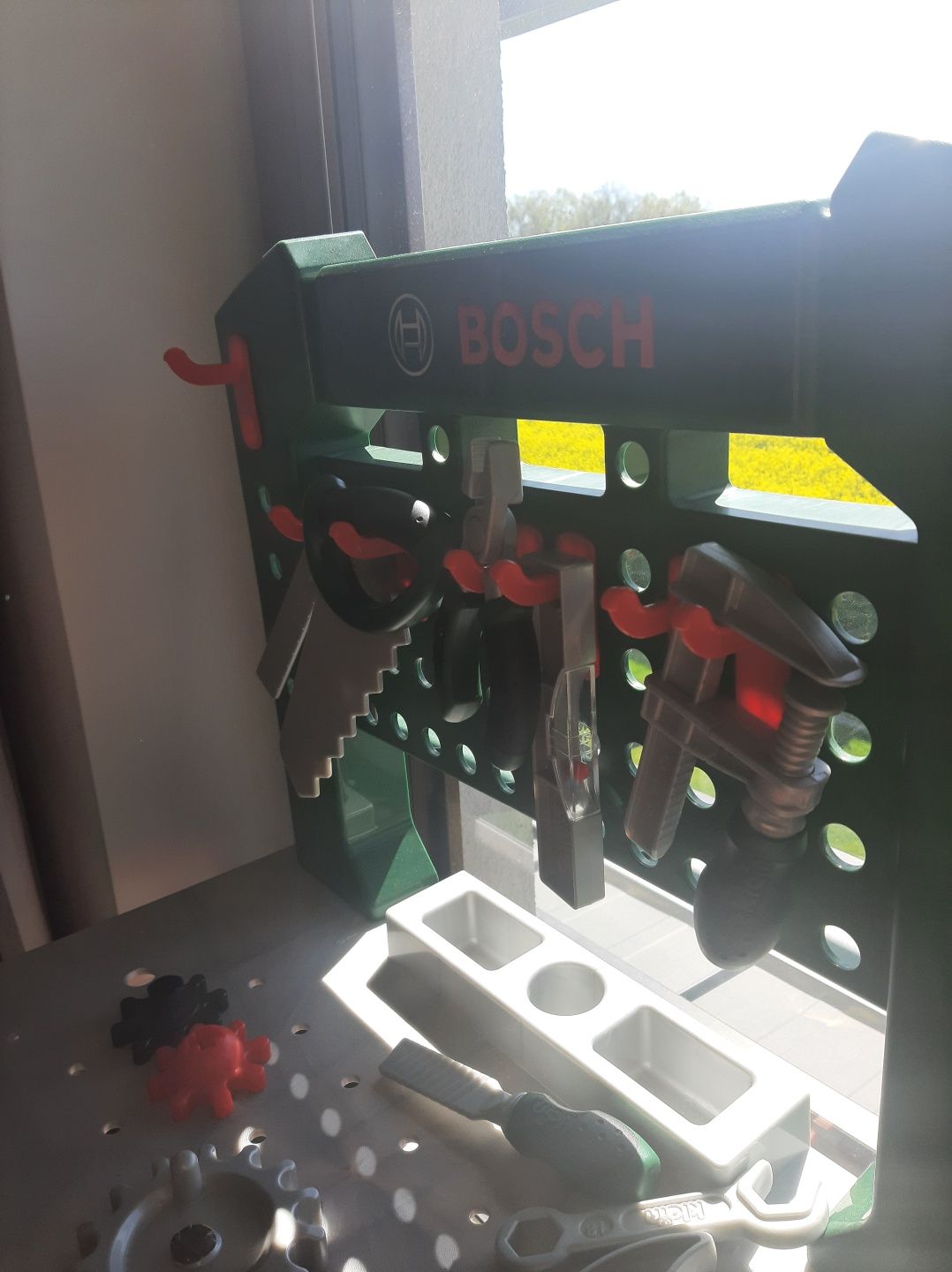 Bosch warsztat dla dzieci z narzędziami