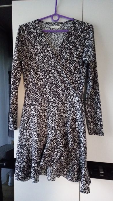 Sukienka w kwiaty S