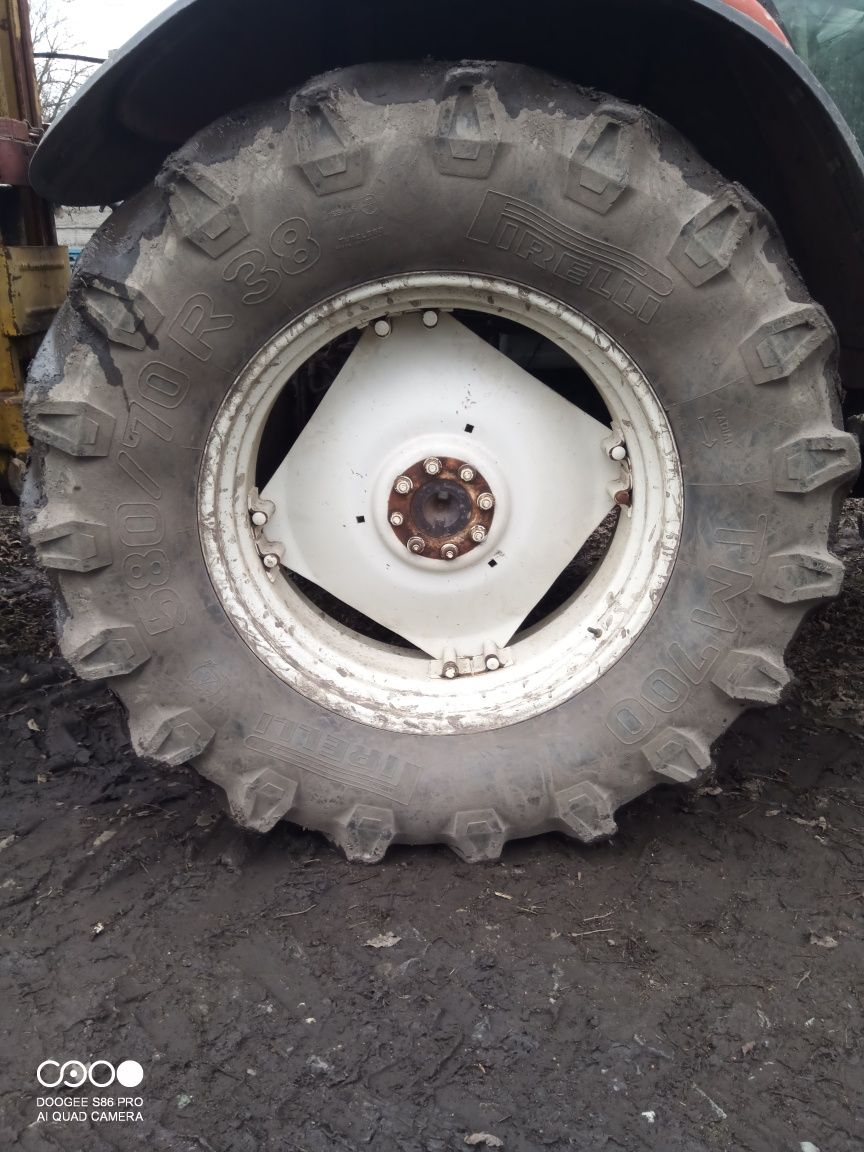 Opona 580/70 r.38 TM700 Pirelli