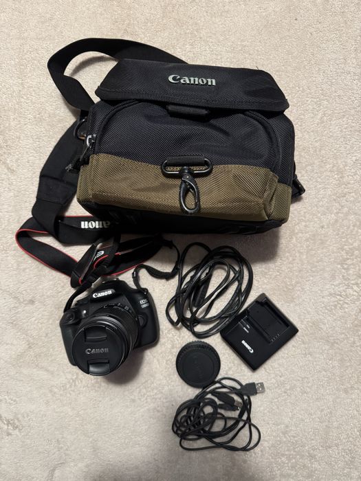 Canon EOS 1200D + lente 18-55 + bolsa de transporte