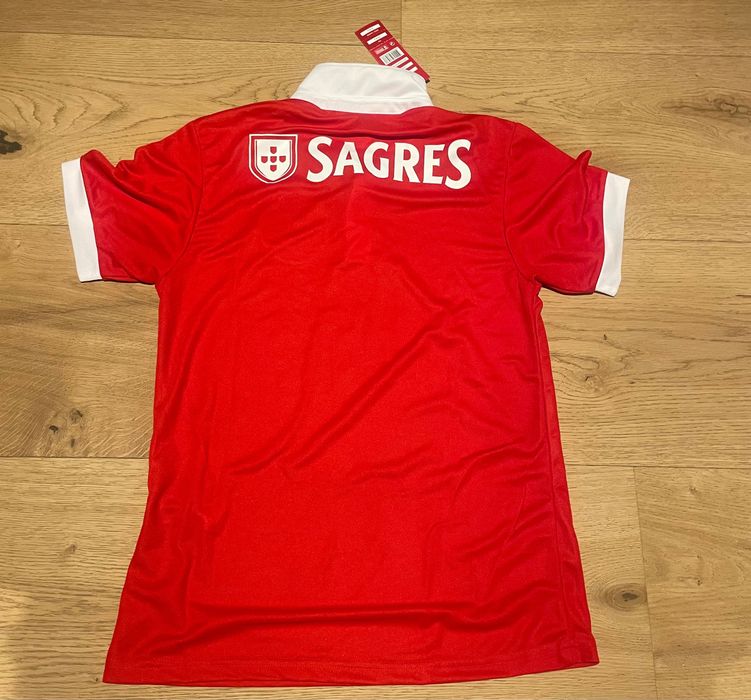 Blusa nova Benfica S com etiqueta