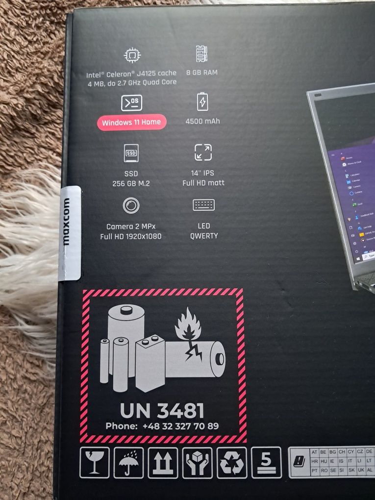 mBook 14, maxcom, nowy laptop,  8gb RAM, windows 11, 14"