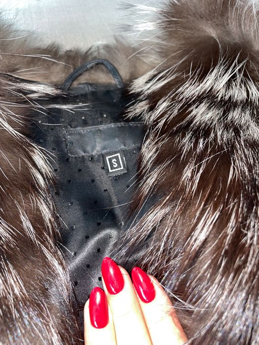 Kamizelka skórzana z futrem naturalnym S