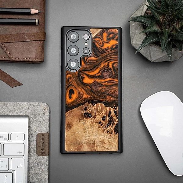 Etui z drewna i żywicy na Samsung Galaxy S23 Ultra Bewood Unique Orang