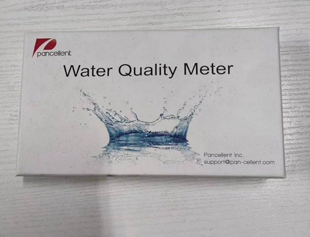 Tester jakości  wody termometr .