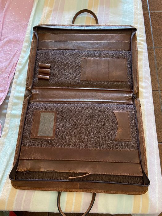 Mala castanha em pele