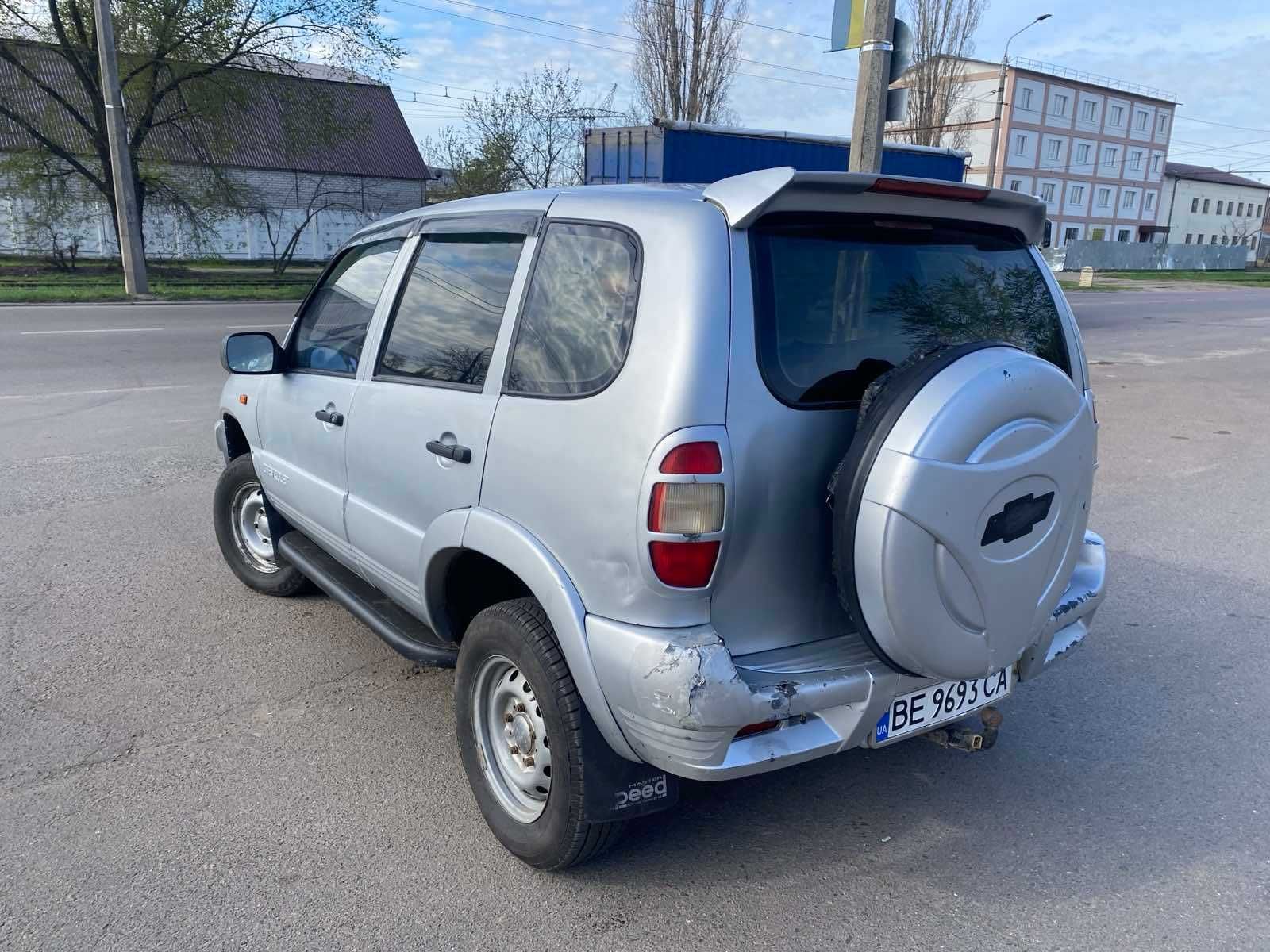 Chevrolet Niva 2004 року 1,7 л. газ/бензин