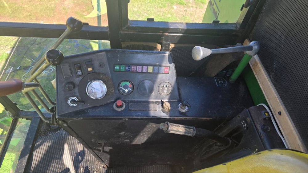 Kombajn John Deere 1032