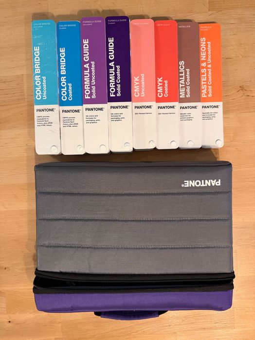 Wzorniki Kolorów Pantone Portable Guide Studio