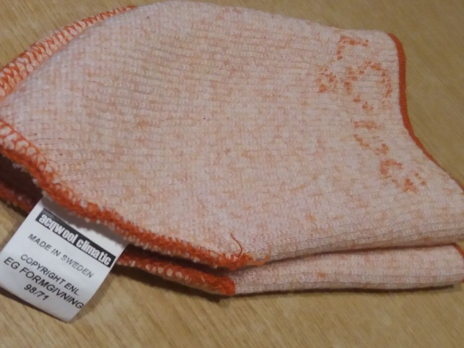 Продам шерстяную шапку Acqwool climatic