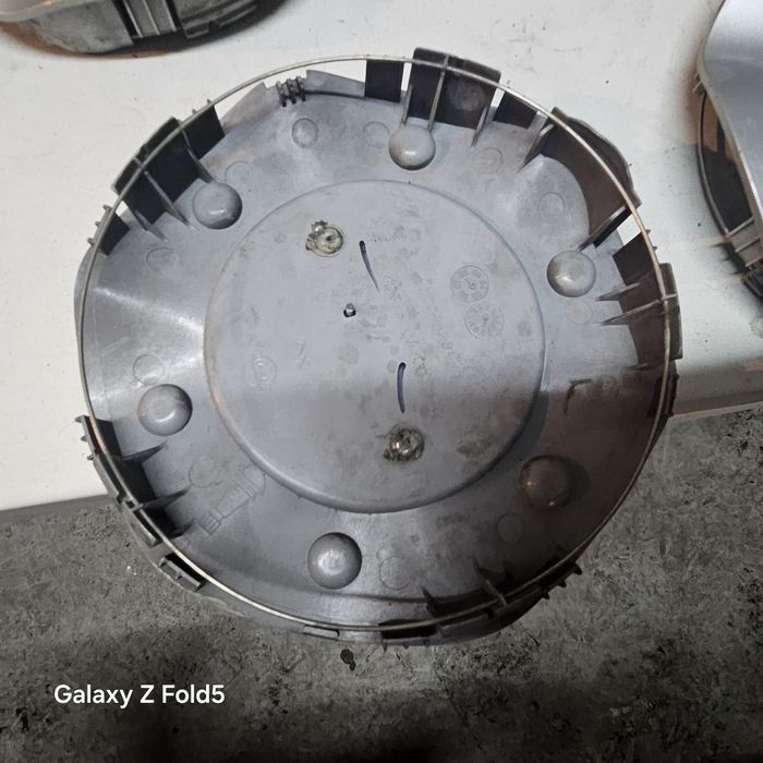 Dekielki Nissan Murano Z50 Dekielki felg aluminiowych Nissan Murano