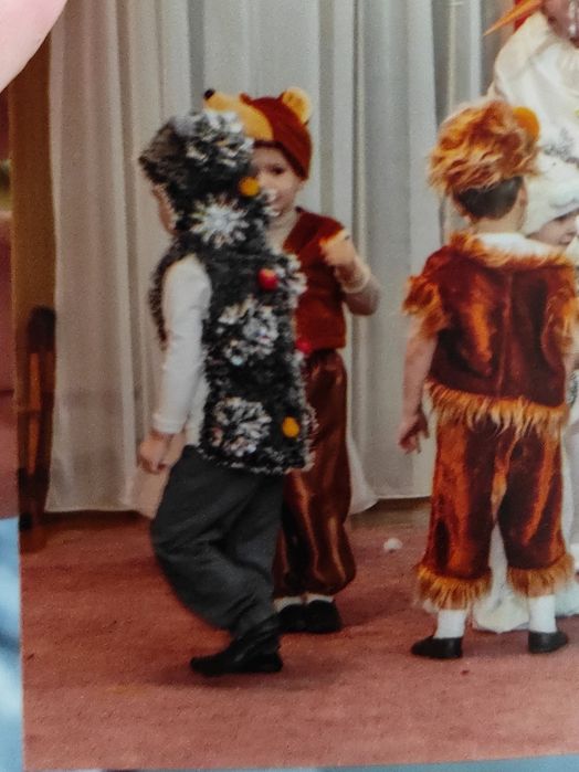 Новорічний костюм їжачка прокат