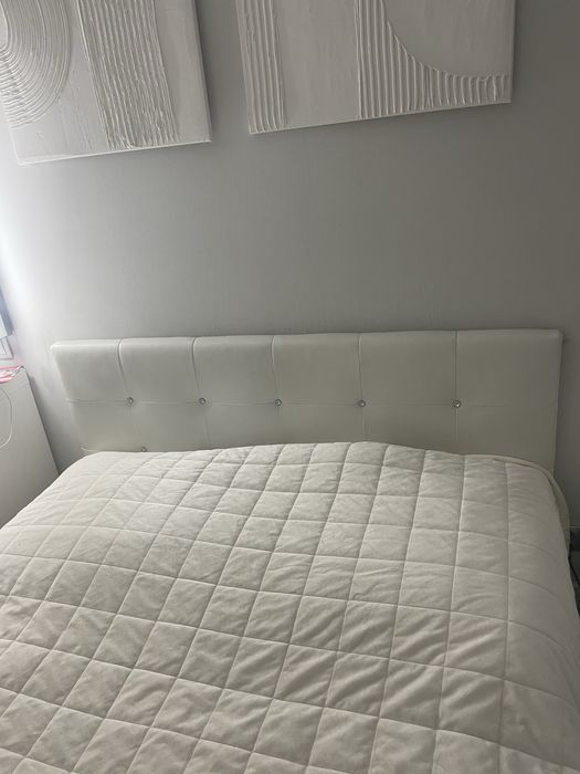 Lozko do sypialni 140x200 glamour pikowane + materac