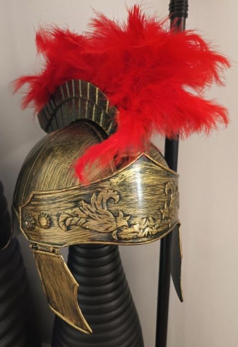 Hełm Rzymianina z pióropuszem