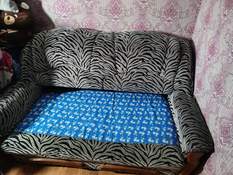 Диван б/у самовивіз