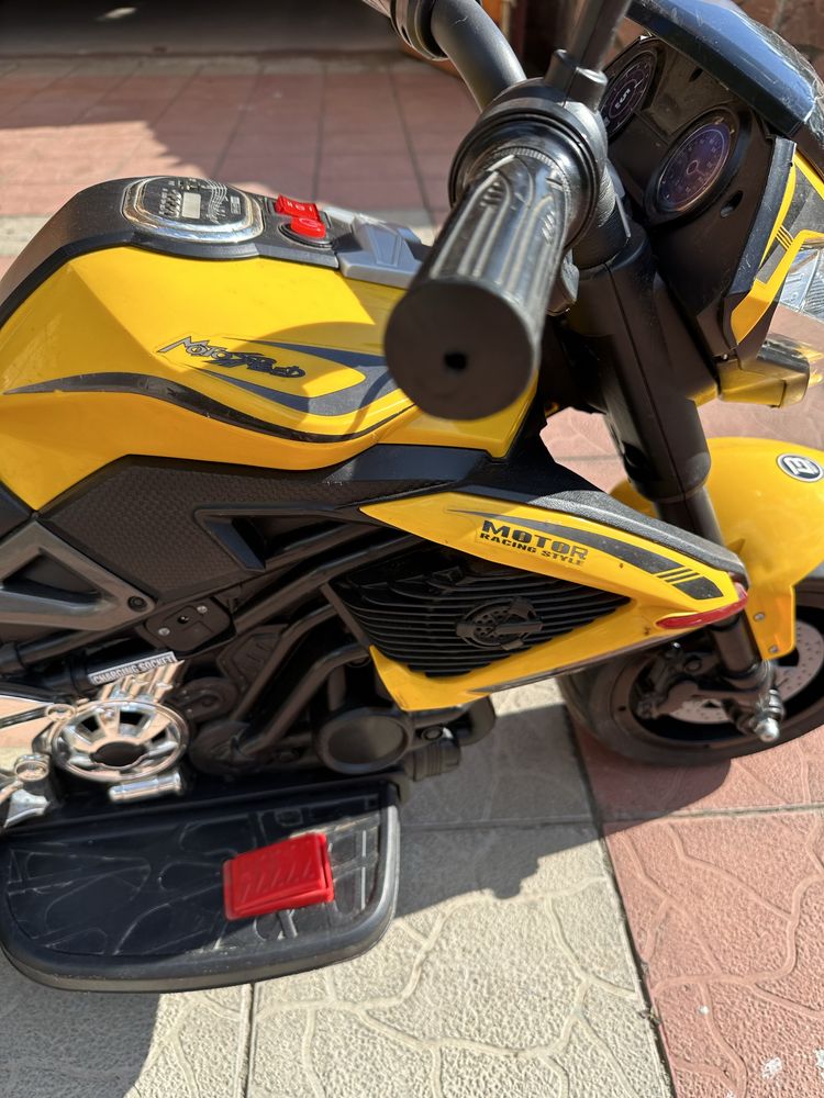 Дитячий електоромотоцикл bambi racer M4152EL-6