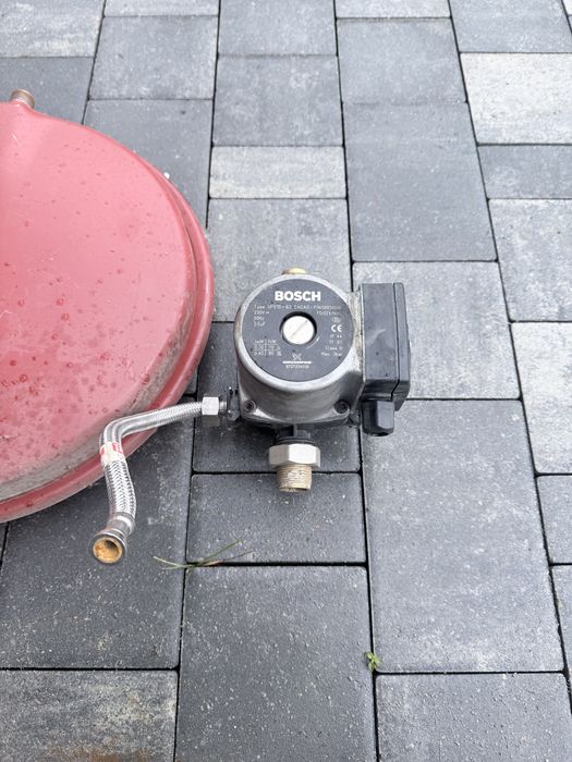 Naczynie, pompa piec junkers + części