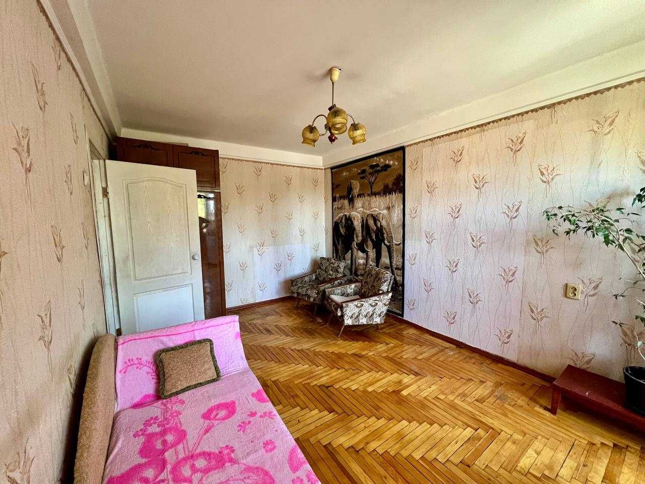 Продам 1 комнатную квартиру "Техникум"