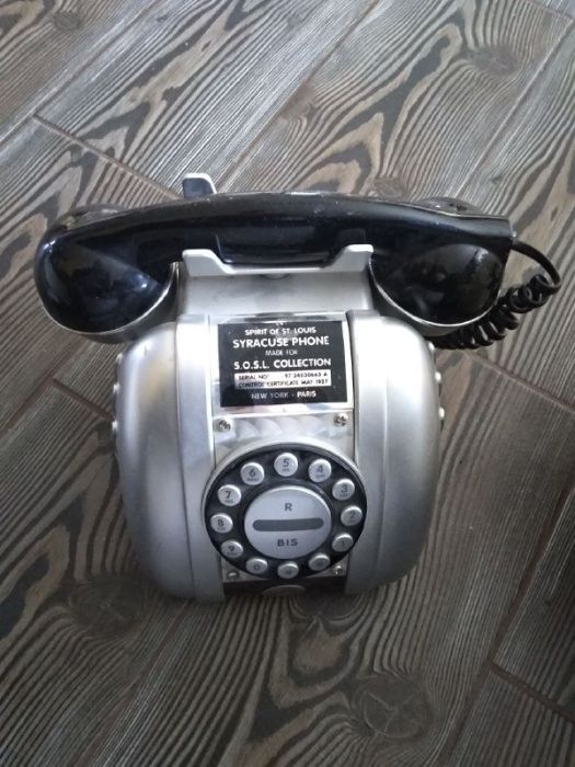 Телефон.            .