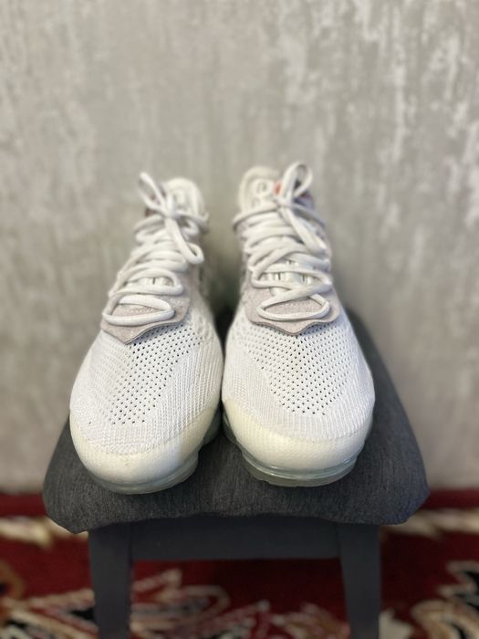 Кросівки Nike x Off white оригінал розмір 42 по устілці 26.5 см