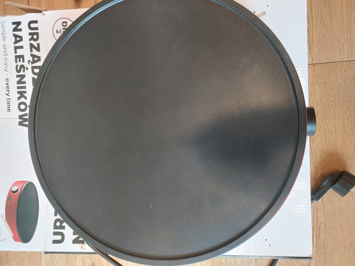 Naleśnikarka - elektryczna patelnia do naleśników 30 cm