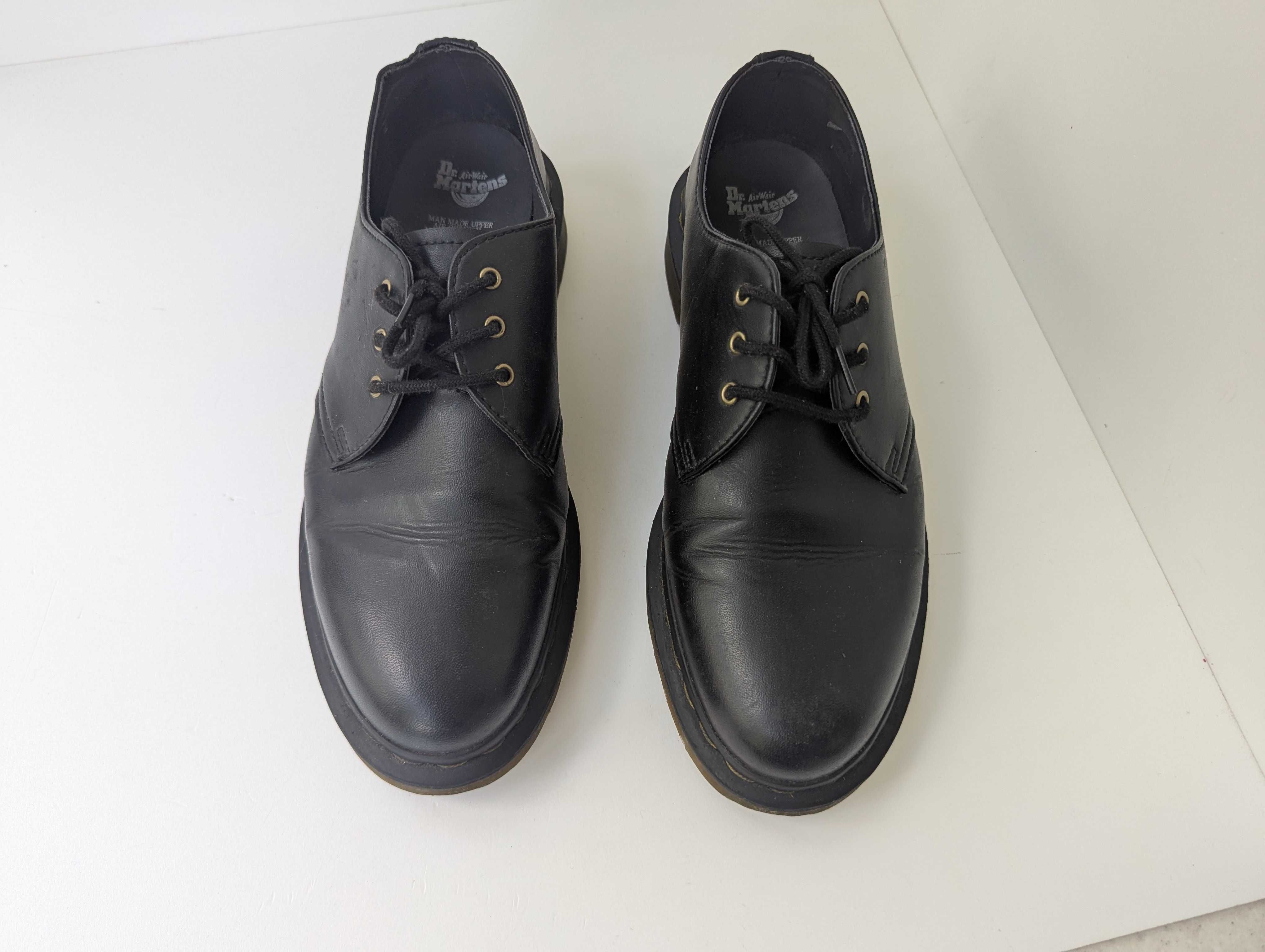 туфлі Dr. Martens 14046