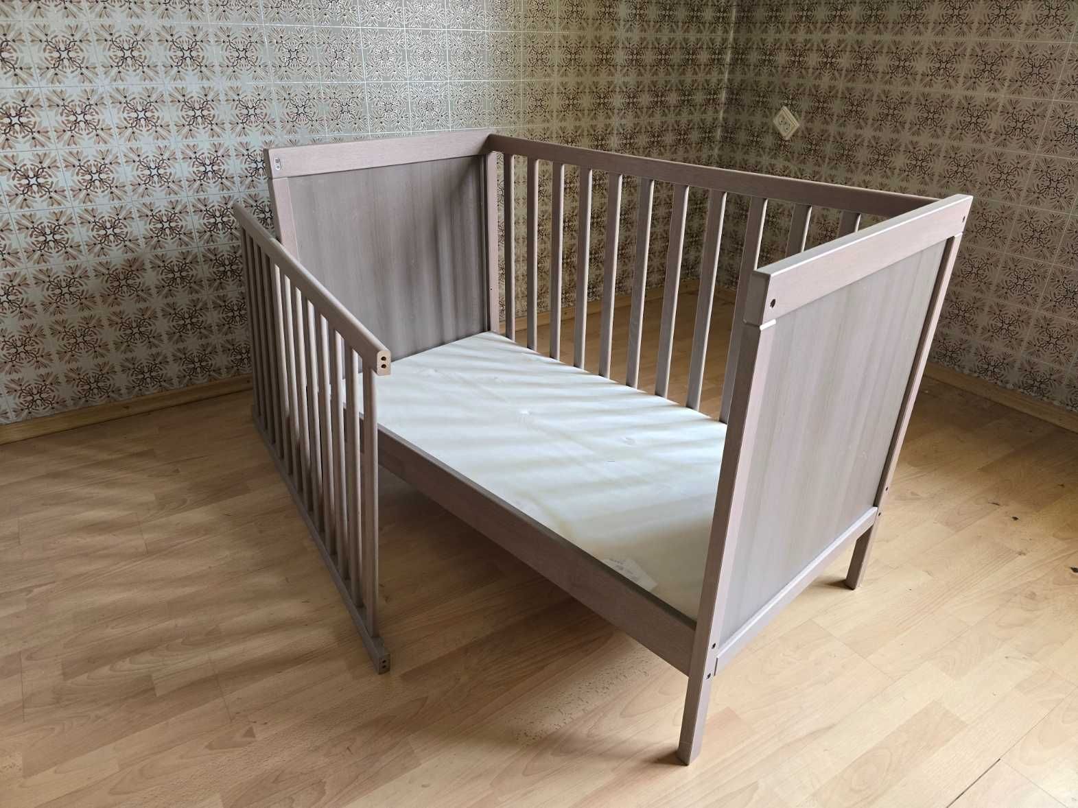 Łóżko łóżeczko dziecięce, niemowlęce IKEA Sundvik