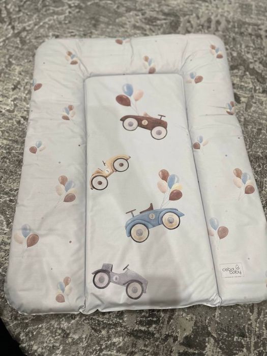 Продам матрасик на пеленальний стіл