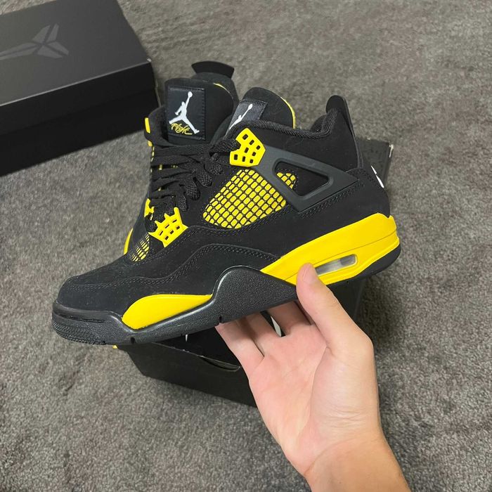 Buty meskie Mokasyny Air_Jordan_4_Retro_Thunder R.45