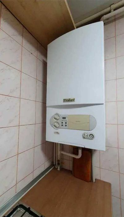 Двухкомнатная кв. евроремонт 23 Августа. Автономное отопление.