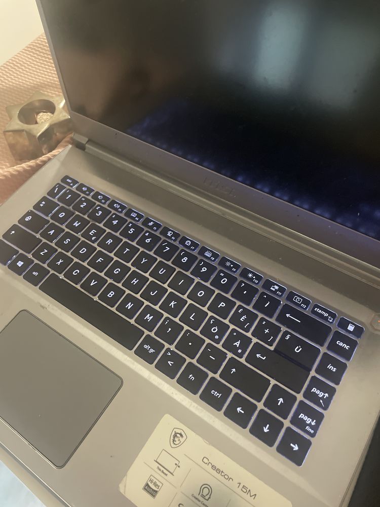 PC portaril creator 15 M