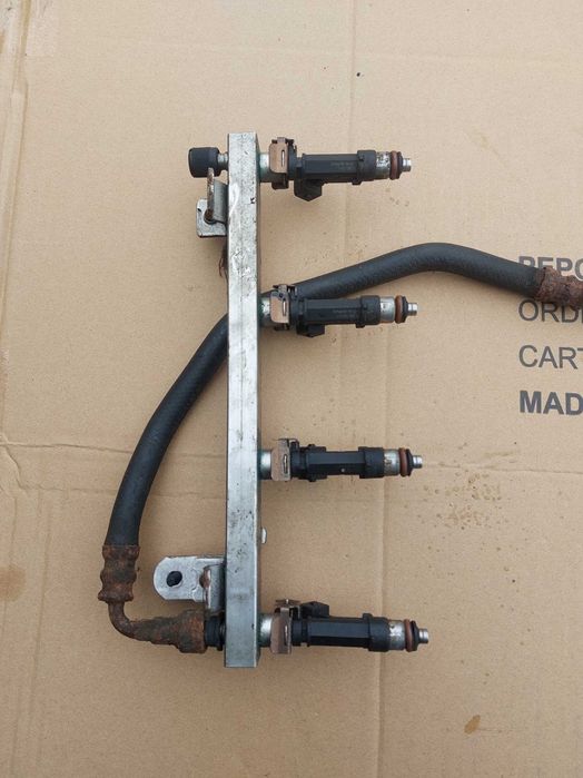 Listwa Wtryskowa Opel Corsa D Meriva Lift Astra H 1.4 16 Z14XEP