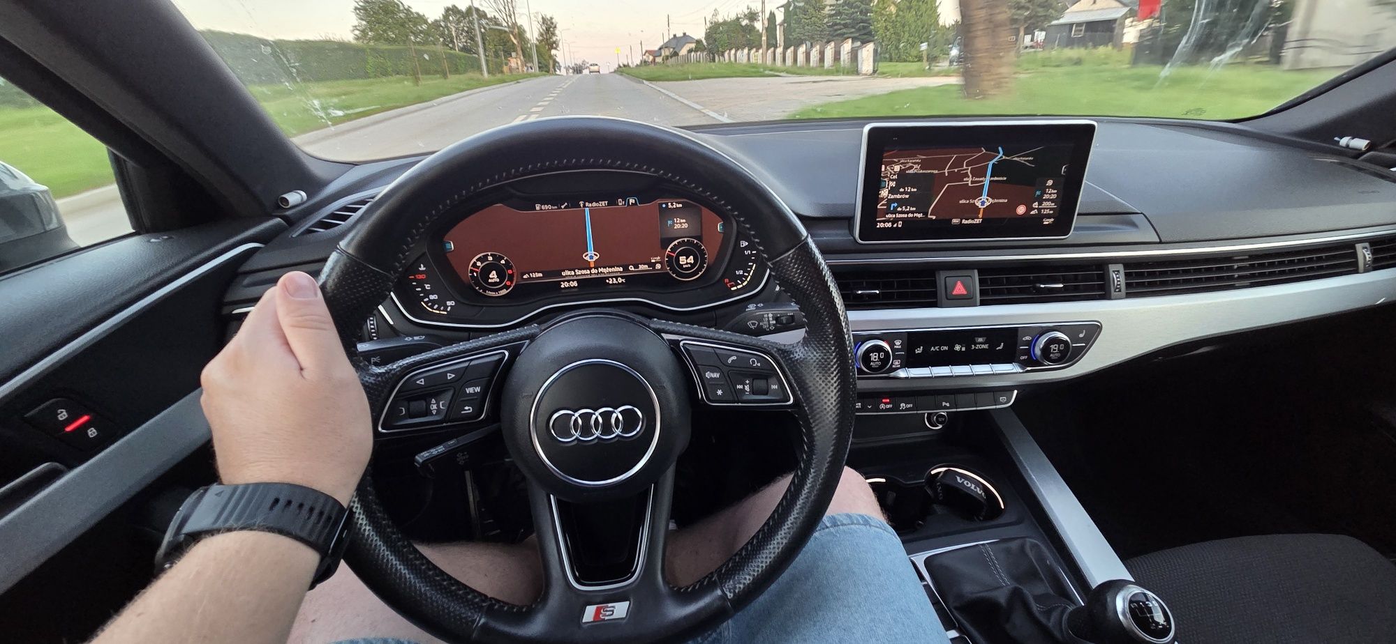 Audi a4b9 Nowy Model Matrix Virtual s-line