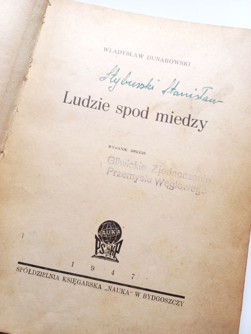 Ludzie spod między powieść unikat 1947 PRL