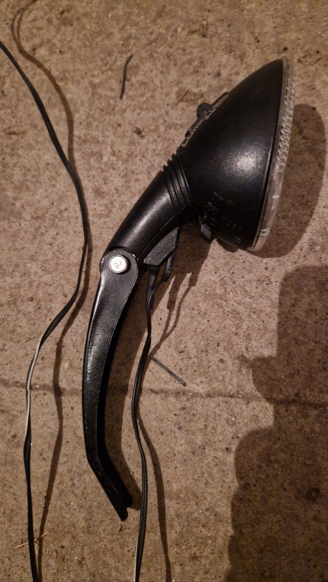 Lampa rowerowa dynamo