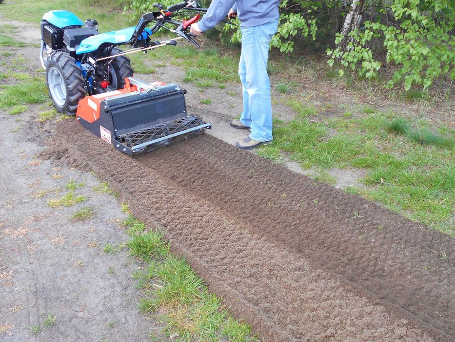 Wypożyczalnia Glebogryzarka separacyjna  profesionalny siewnik Wynajem