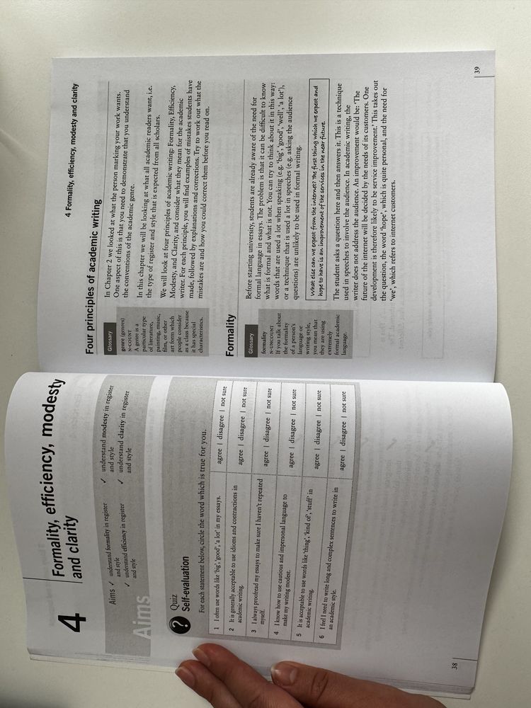 Collins, Writing. Learn to write better academic essays, Els Van Geyte