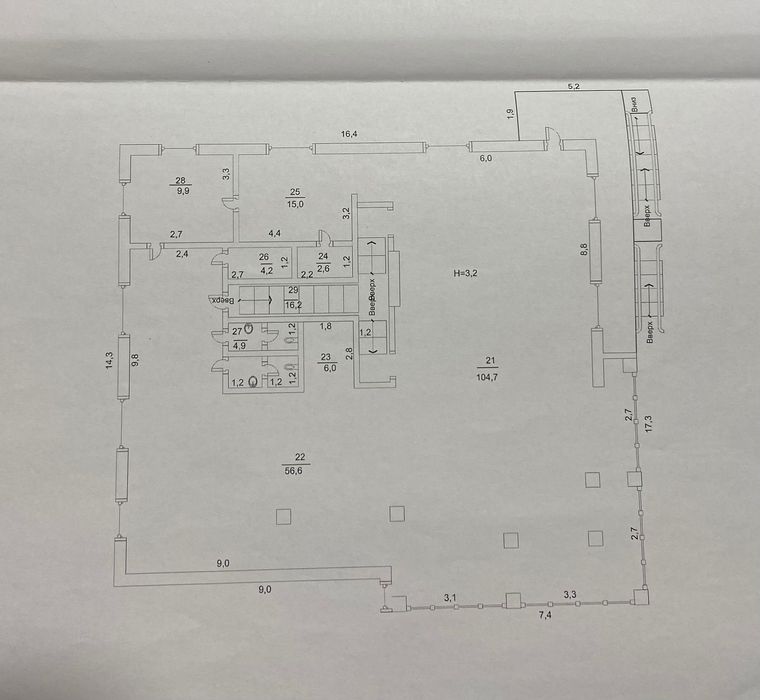 Продам будівлю комерційного призначення.