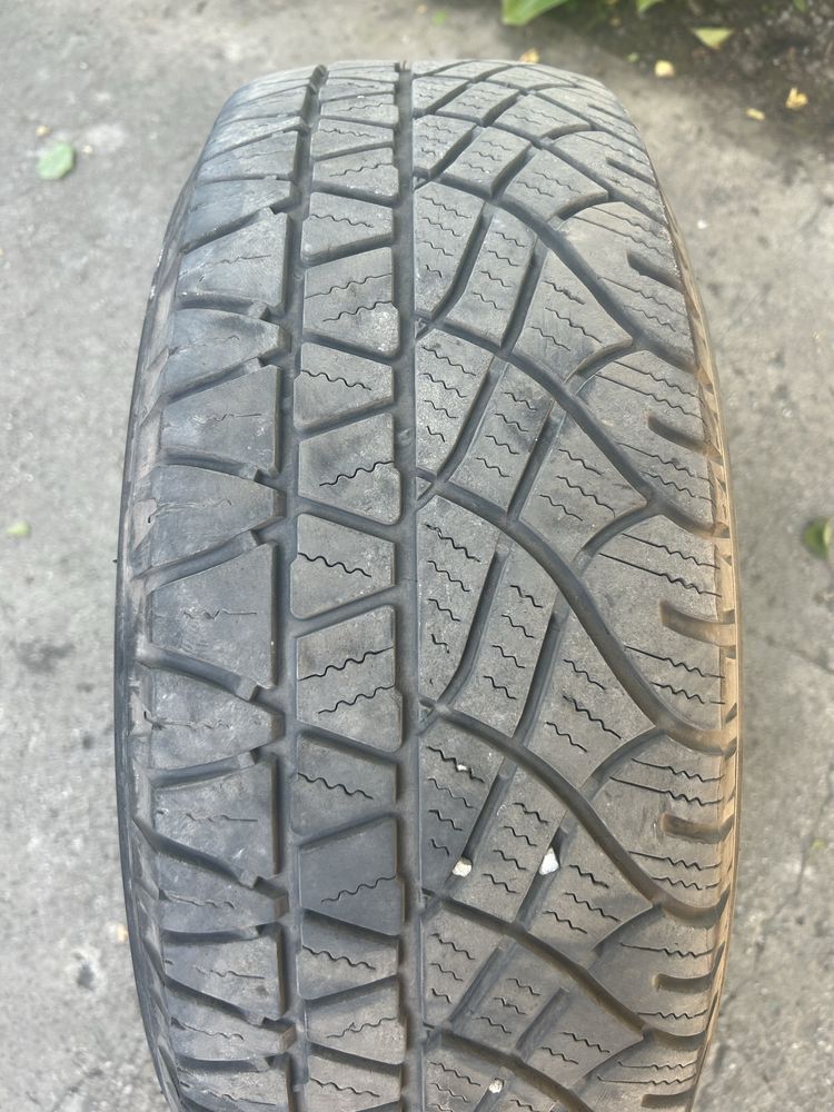 резина MICHELIN 215/65/16