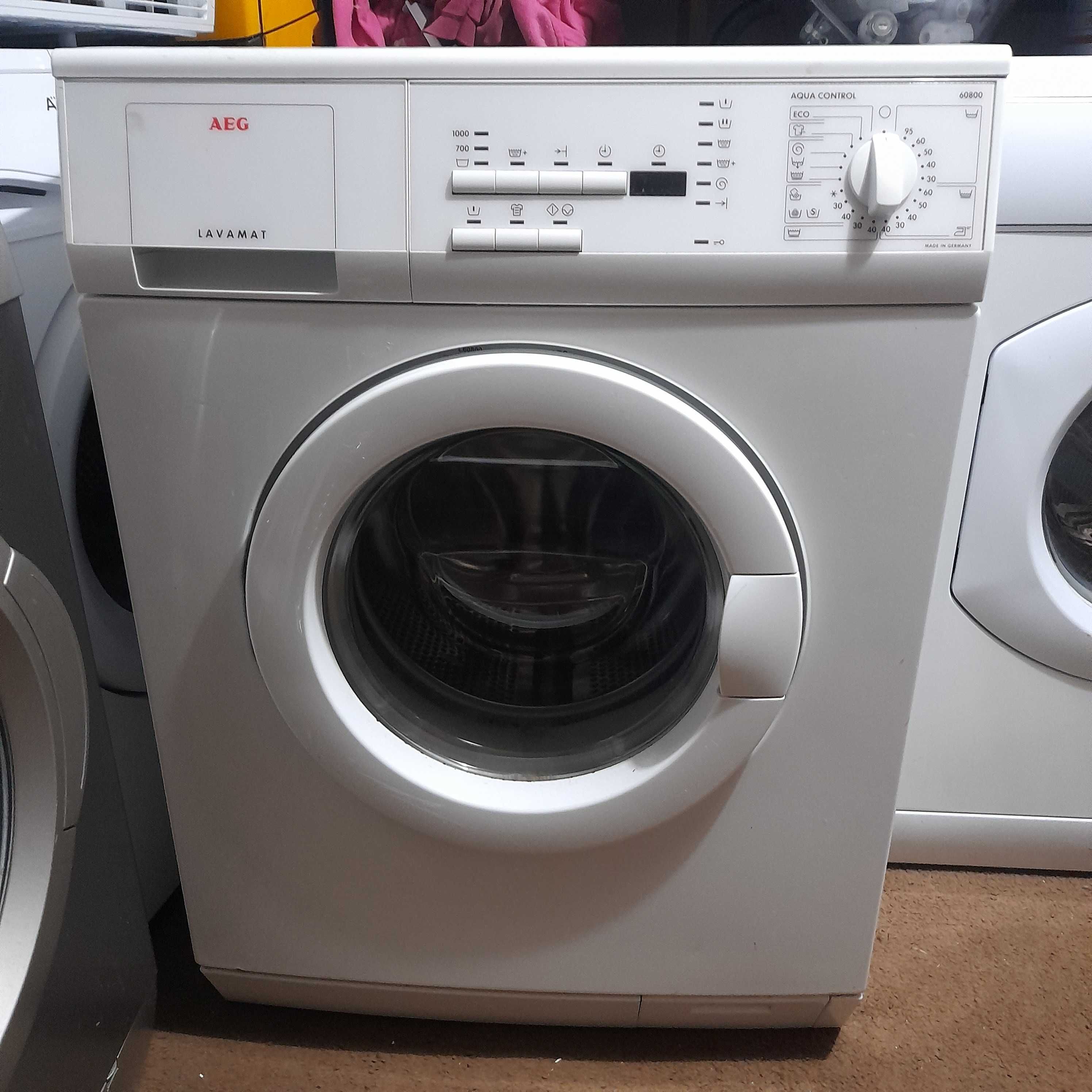 maquina de roupa AEG lava 7 quilos em bom estado