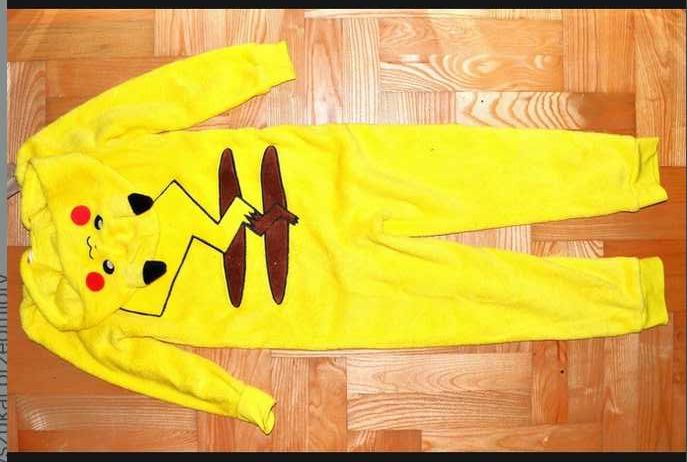44^ H&M Pokemon Pikachu strój przebranie piżama 8/10 Lat_128/140cm