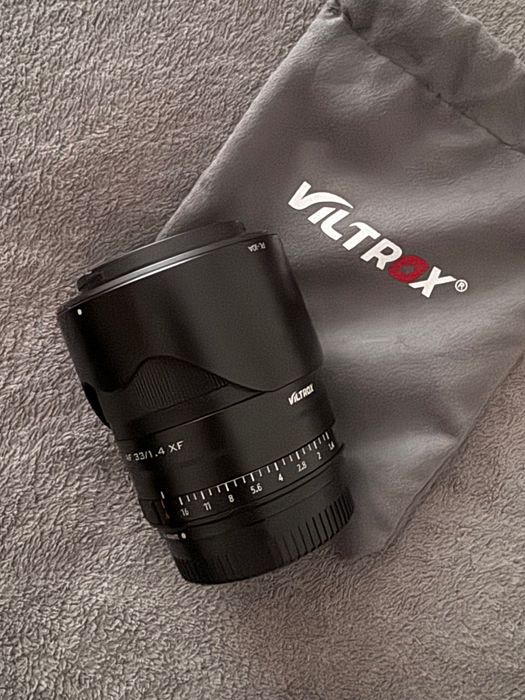 VILTROX 33 mm F1.4 XF
