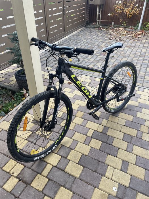 Велосипед леон  колеса 27:5