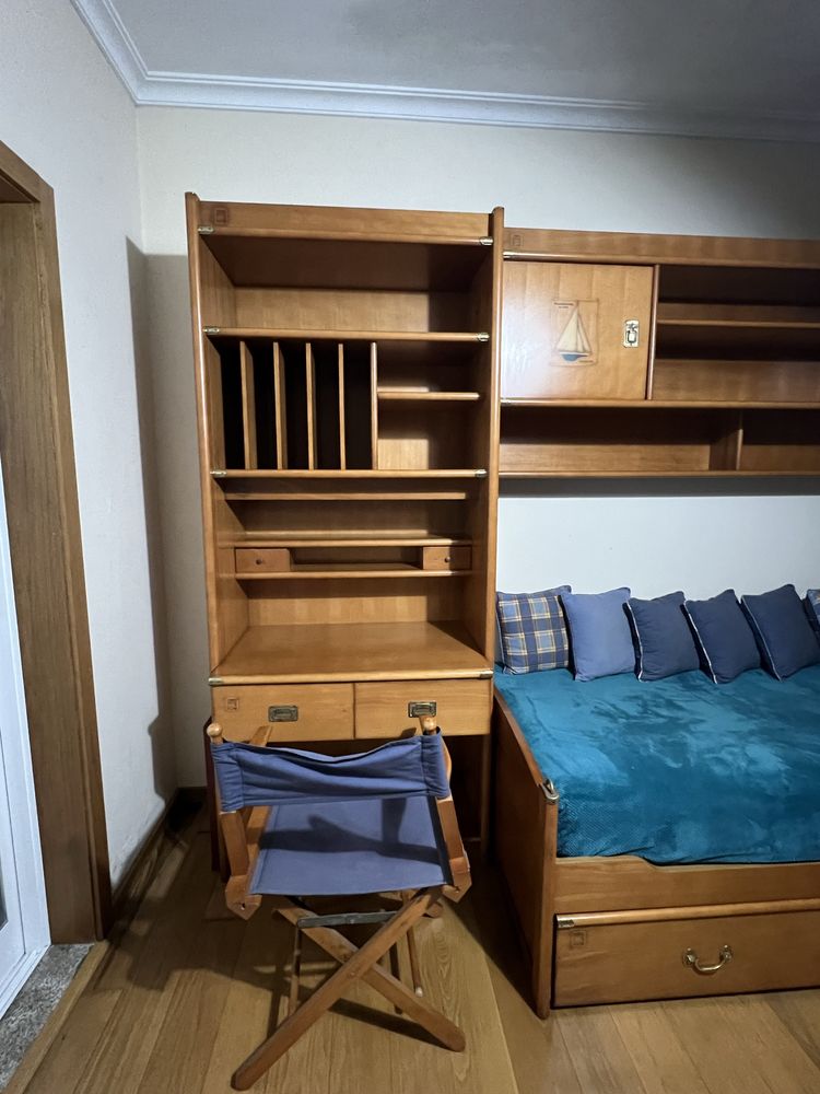 Mobília de quarto de solteiro