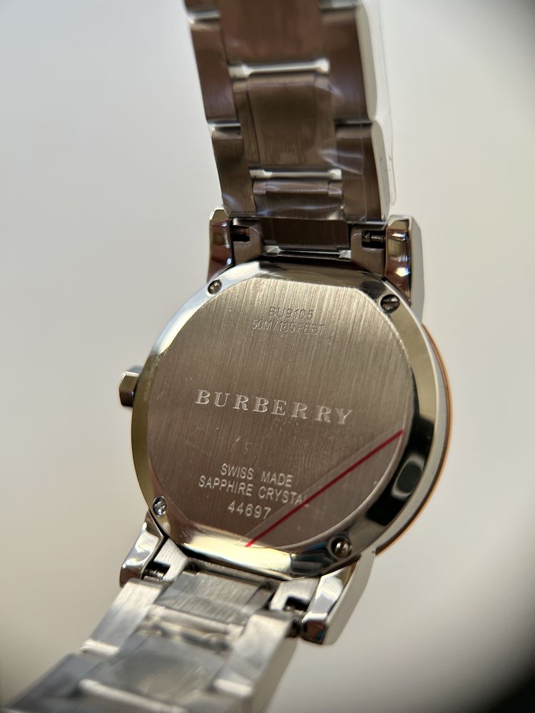 Годинник Burberry bu9105 та bu9205