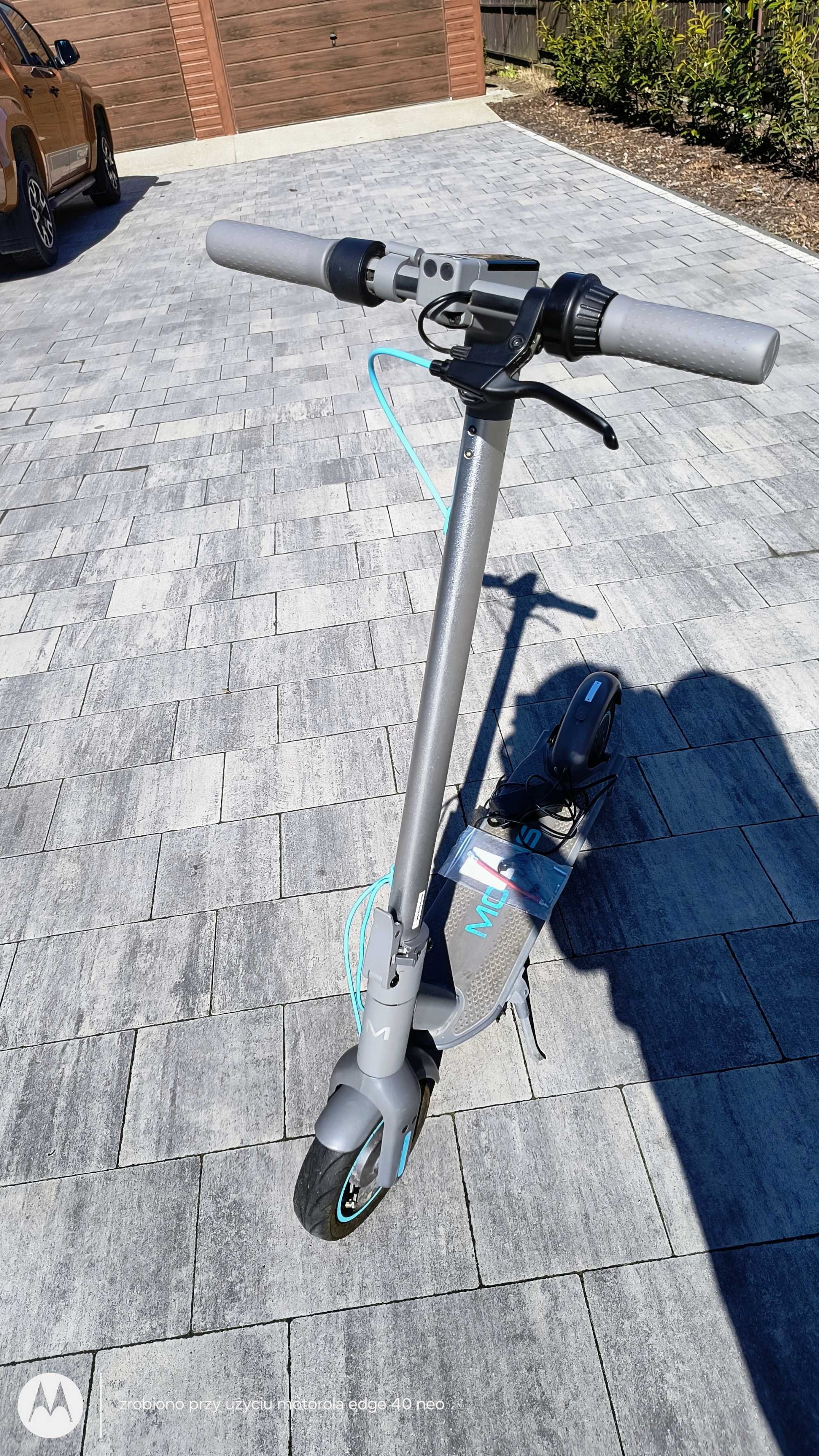 Hulajnoga elektryczna Motus scooty 10