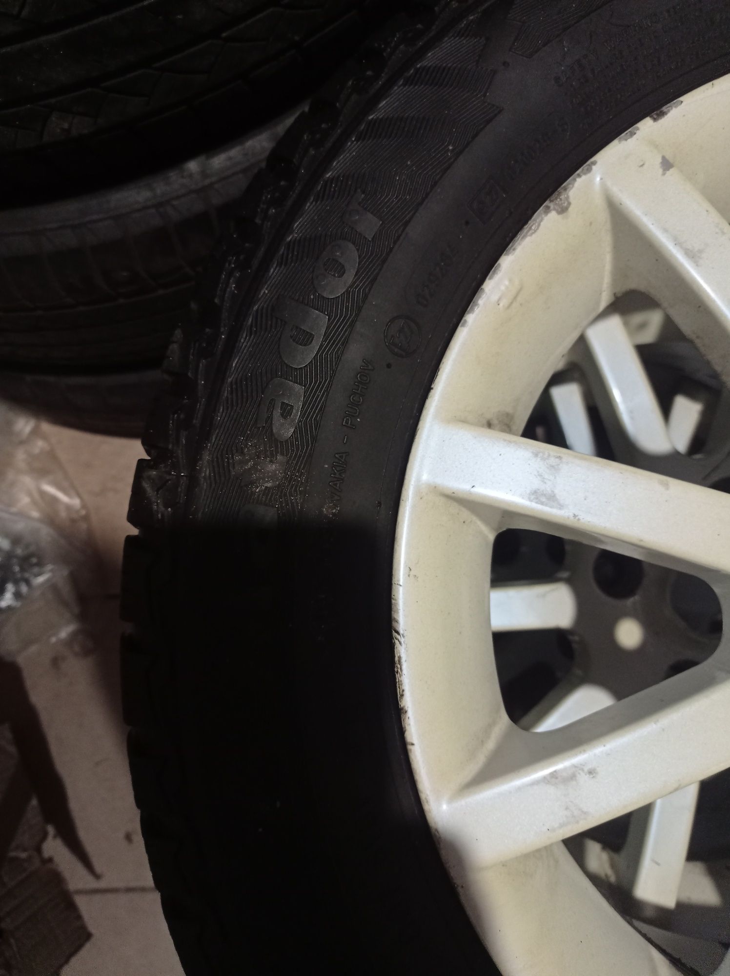 Диски с резиной 185/65 R15